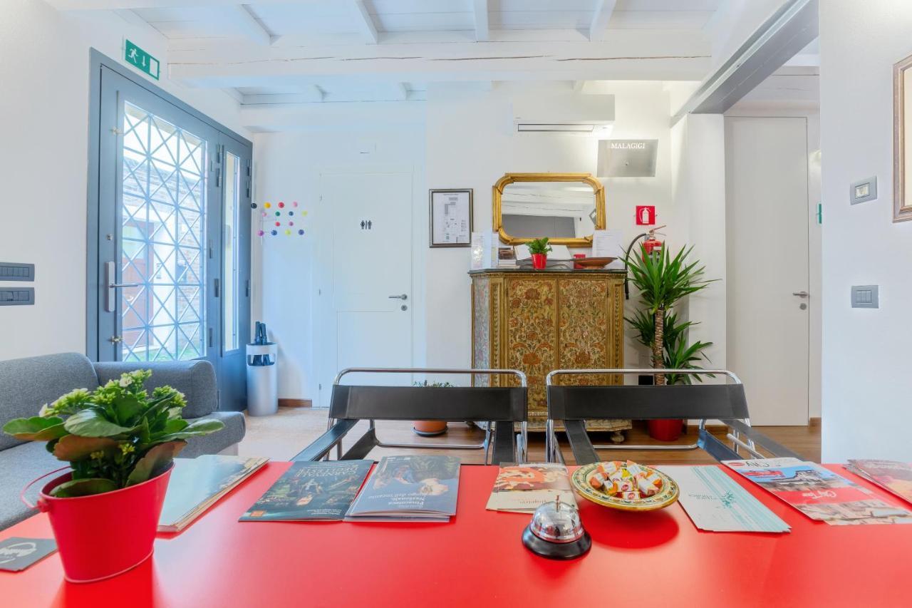 Bed & Breakfast Malagigi Ferrara